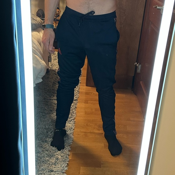 Men’s adidas size small jogger - Picture 11 of 13